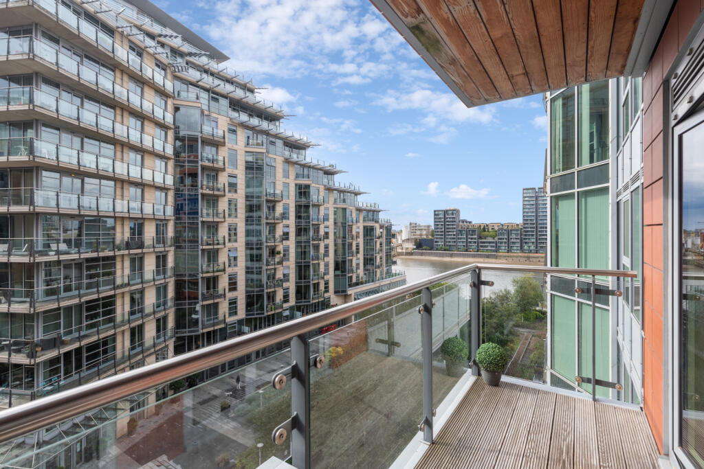 2 bed 1st Floor Flat for rent in Wandsworth. From Chestertons Estate Agents - Wandsworth Lettings