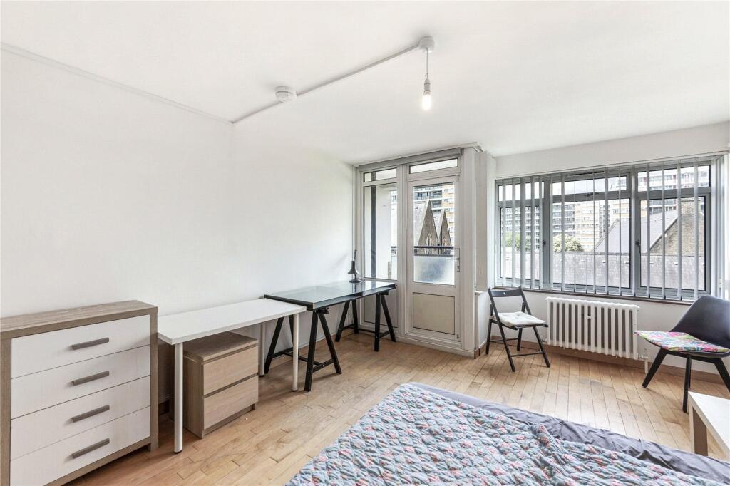 2 bed Flat for rent in Chelsea. From Chestertons Estate Agents - Westminster & Pimlico