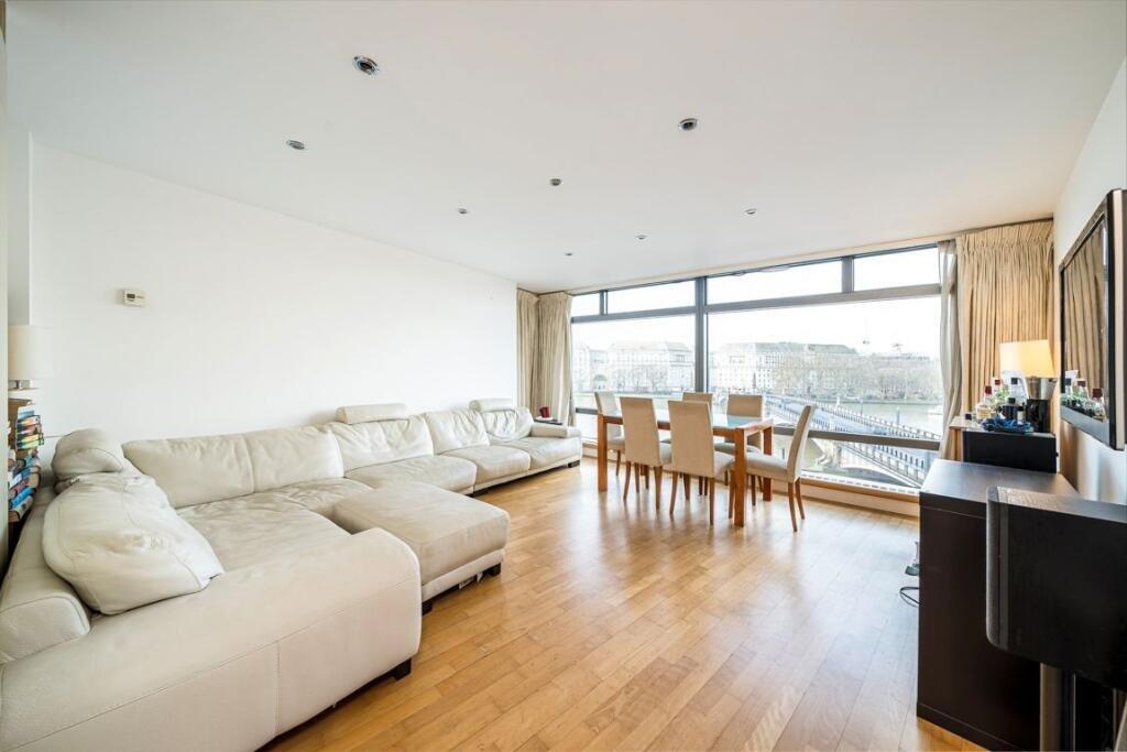 3 bed 1st Floor Flat for rent in Bermondsey. From Chestertons Estate Agents - Pimlico