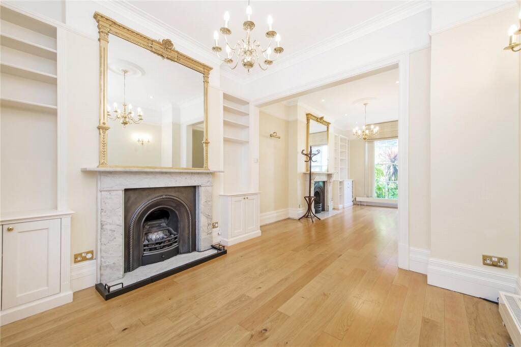 5 bed Detached for rent in Chelsea. From Chestertons Estate Agents - Pimlico