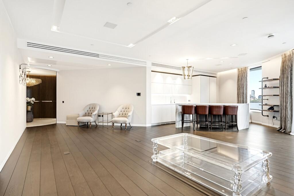 3 bed 1st Floor Flat for rent in Westminster. From Chestertons Estate Agents - Pimlico