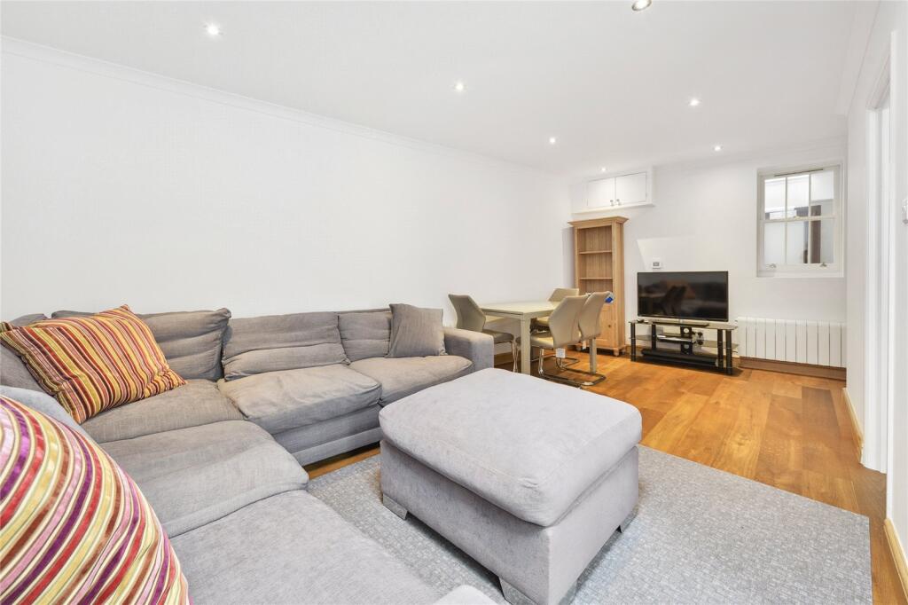 4 bed Detached for rent in Westminster. From Chestertons Estate Agents - Pimlico