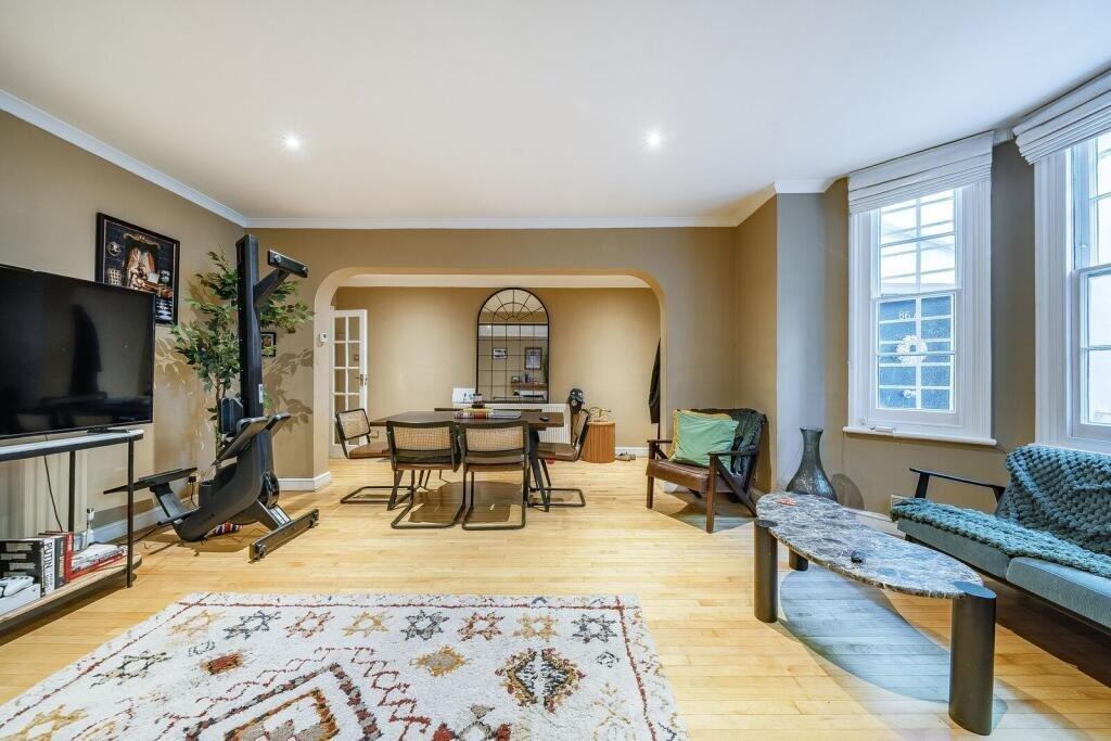 2 bed 1st Floor Flat for rent in Westminster. From Chestertons Estate Agents - Pimlico