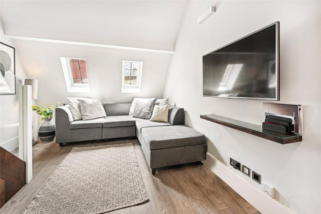 1 bed 1st Floor Flat for rent in Westminster. From Chestertons Estate Agents - Pimlico 1 bed 1st Floor Flat for rent in Westminster. From Chestertons Estate Agents - Pimlico
