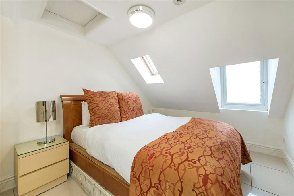 4 bed 1st Floor Flat for rent in Westminster. From Chestertons Estate Agents - Pimlico