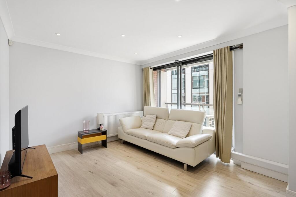 2 bed 1st Floor Flat for rent in Westminster. From Chestertons Estate Agents - Pimlico