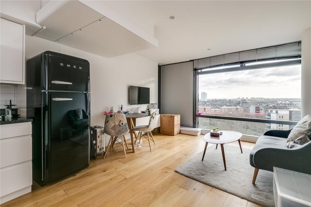 1 bed 1st Floor Flat for rent in Bermondsey. From Chestertons Estate Agents - Pimlico