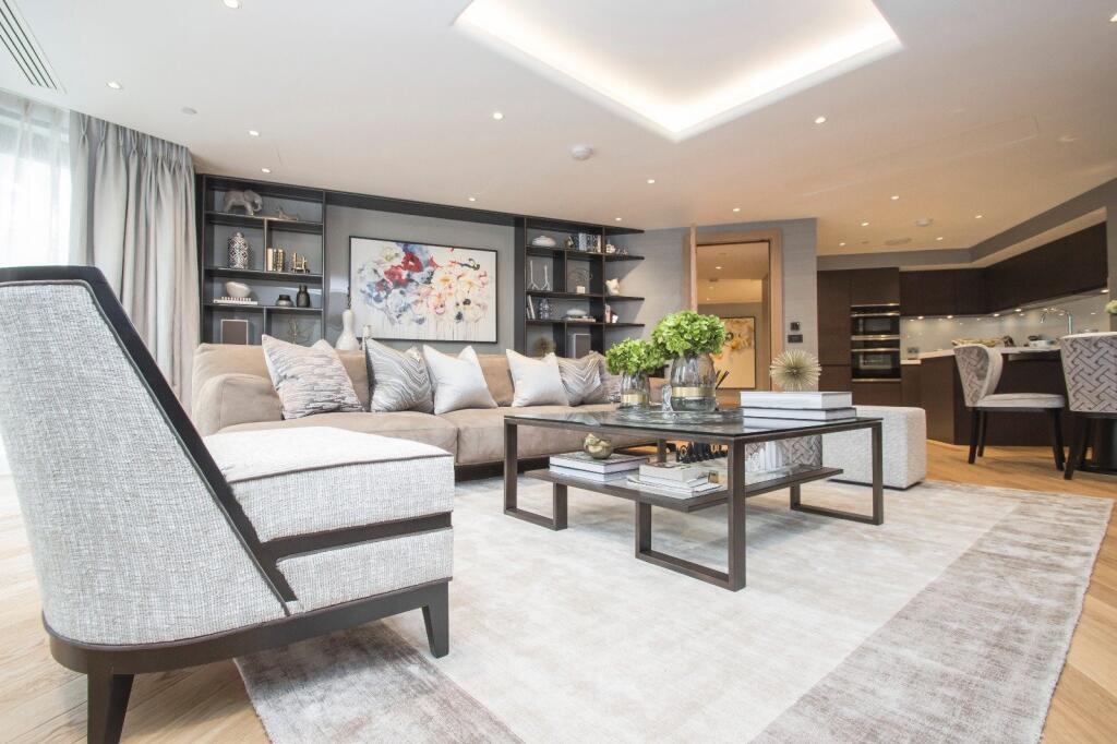 3 bed 1st Floor Flat for rent in Westminster. From Chestertons Estate Agents - Pimlico