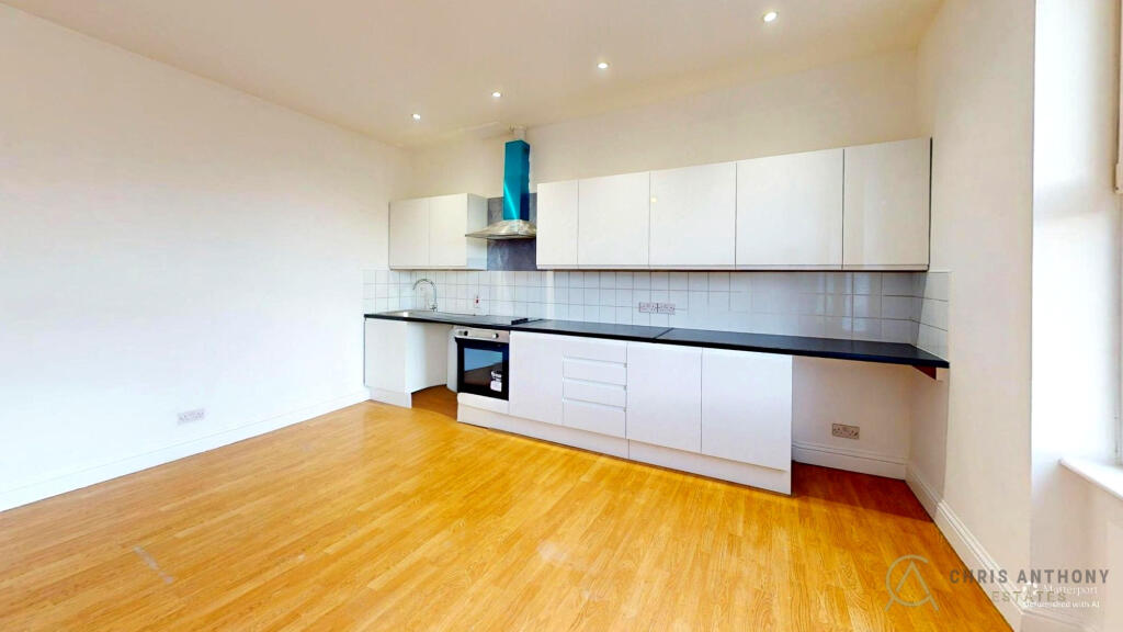 2 bed 1st Floor Flat for rent in London. From Chris Anthony Estates - London
