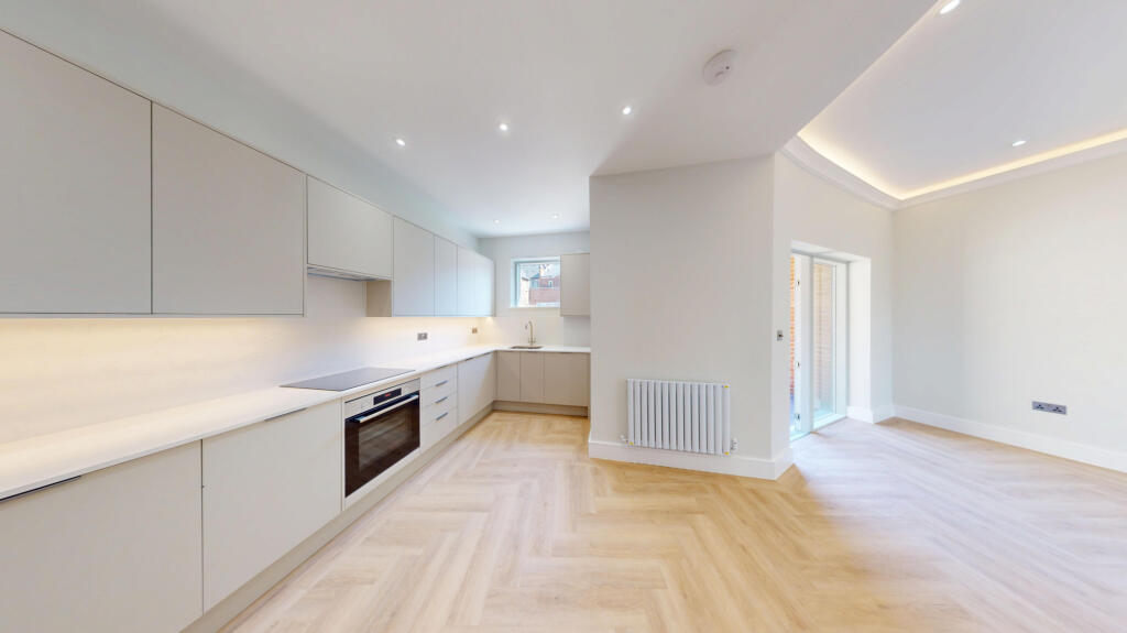 2 bed Apartment for rent in Crews Hill. From Chris Anthony Estates - London