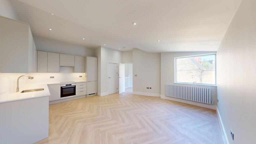 2 bed Apartment for rent in Crews Hill. From Chris Anthony Estates - London