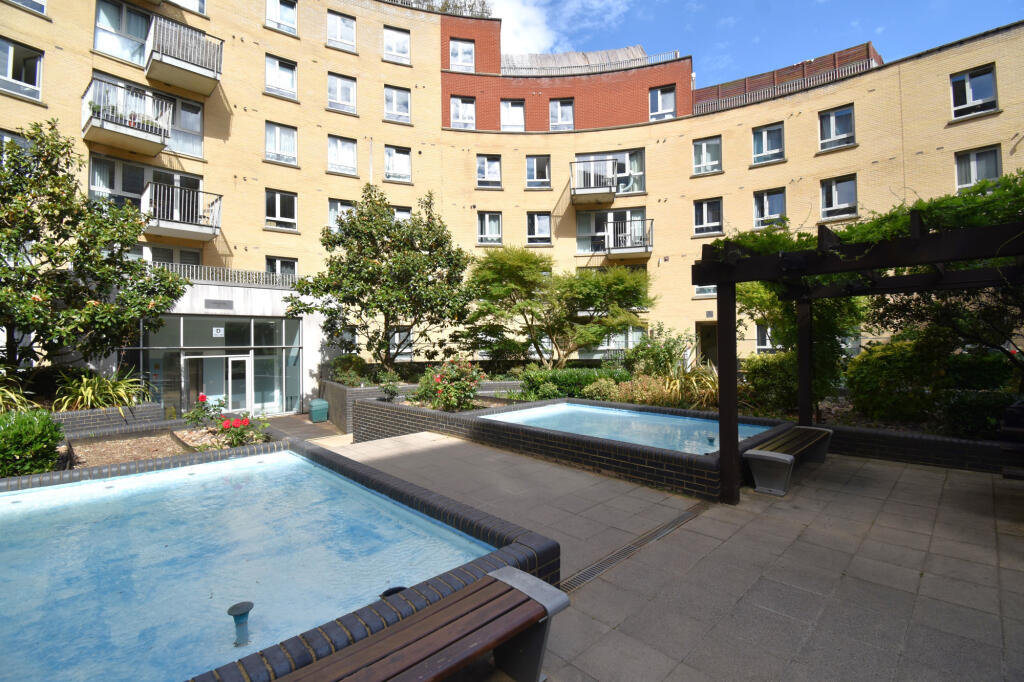 2 bed 1st Floor Flat for rent in Islington. From Chris Anthony Estates - London