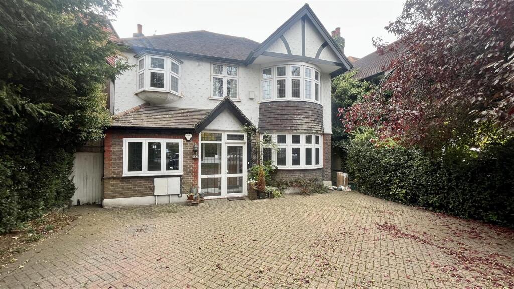 5 bed Detached for rent in Epsom. From Christies - Cheam Sales