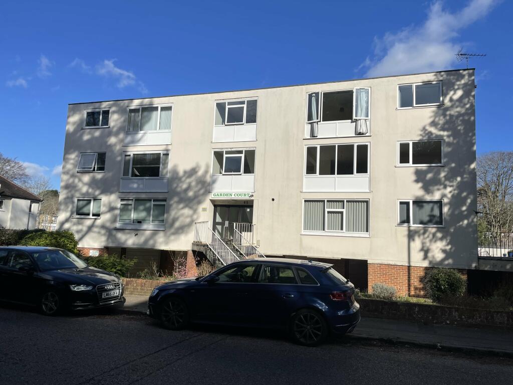 2 bed Flat for rent in Bournemouth. From Churchfield Estate Agents - Bournemouth