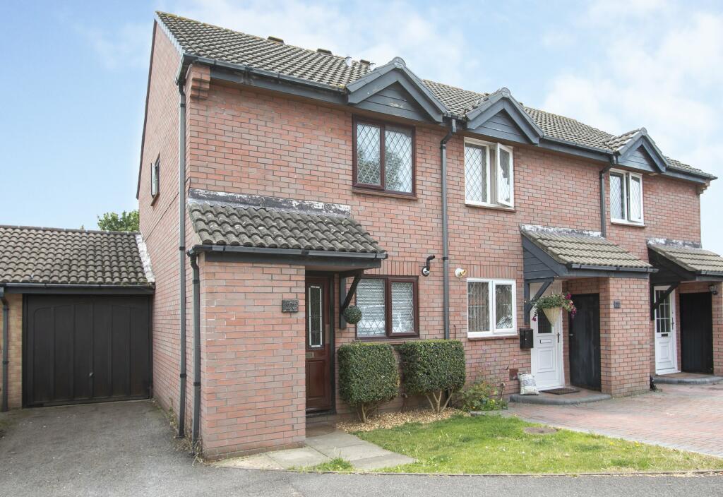 2 bed End Terraced House for rent in Bournemouth. From Churchfield Estate Agents - Bournemouth
