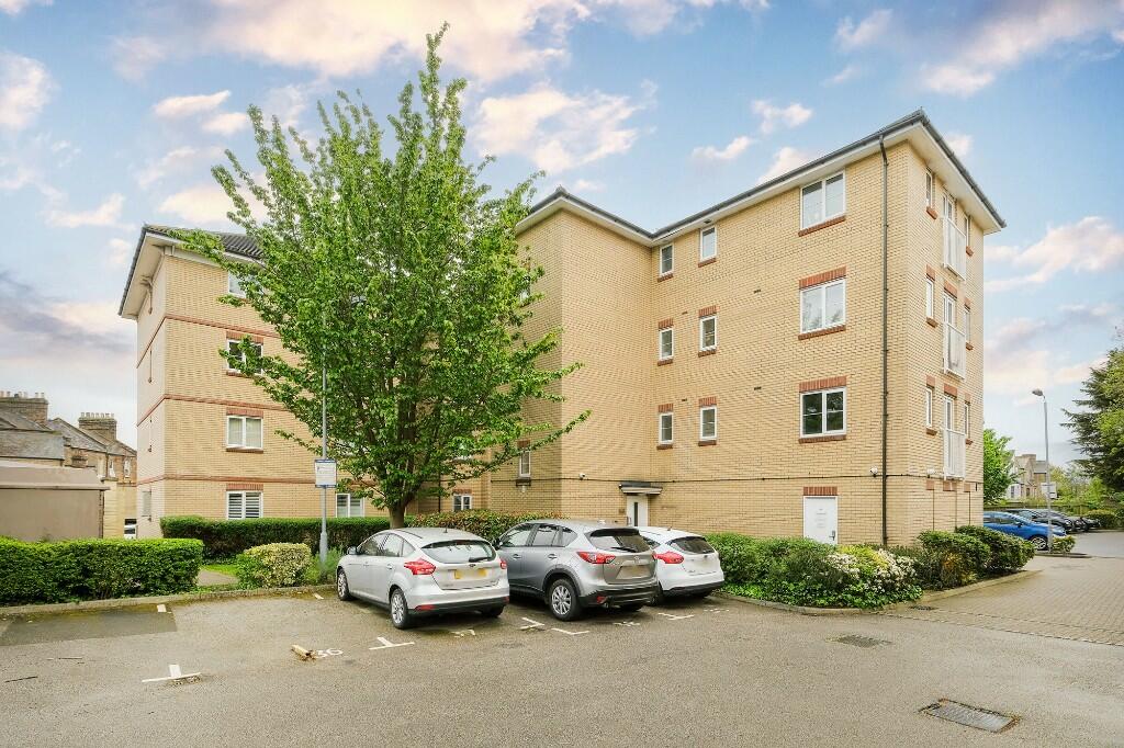 1 bed Apartment for rent in London. From Churchill Estates - South Woodford