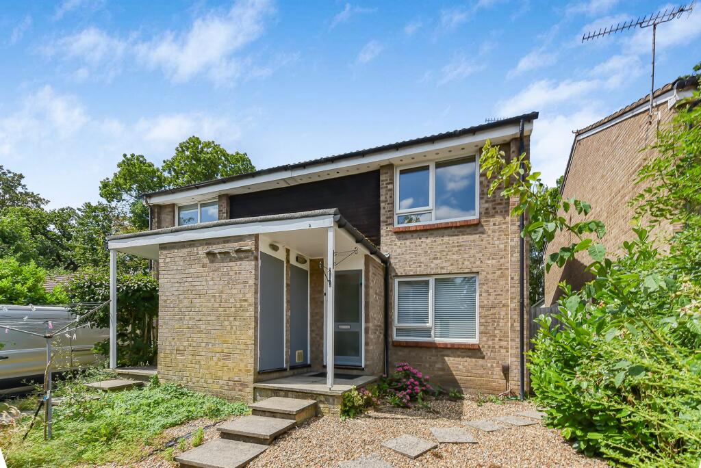 2 bed Annexe for rent in Woodford. From Churchill Estates - South Woodford