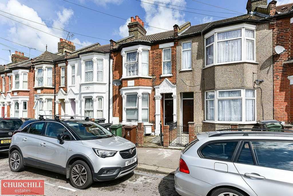 2 bed 1st Floor Flat for rent in Walthamstow. From Churchill Estates - Walthamstow