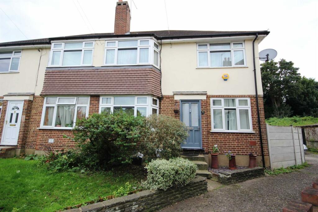 2 bed Annexe for rent in Walthamstow. From Churchill Estates - Walthamstow 2 bed Annexe for rent in Walthamstow. From Churchill Estates - Walthamstow