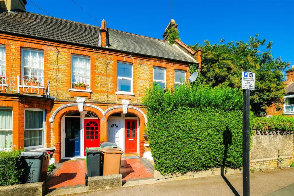2 bed Annexe for rent in Walthamstow. From Churchill Estates - Walthamstow