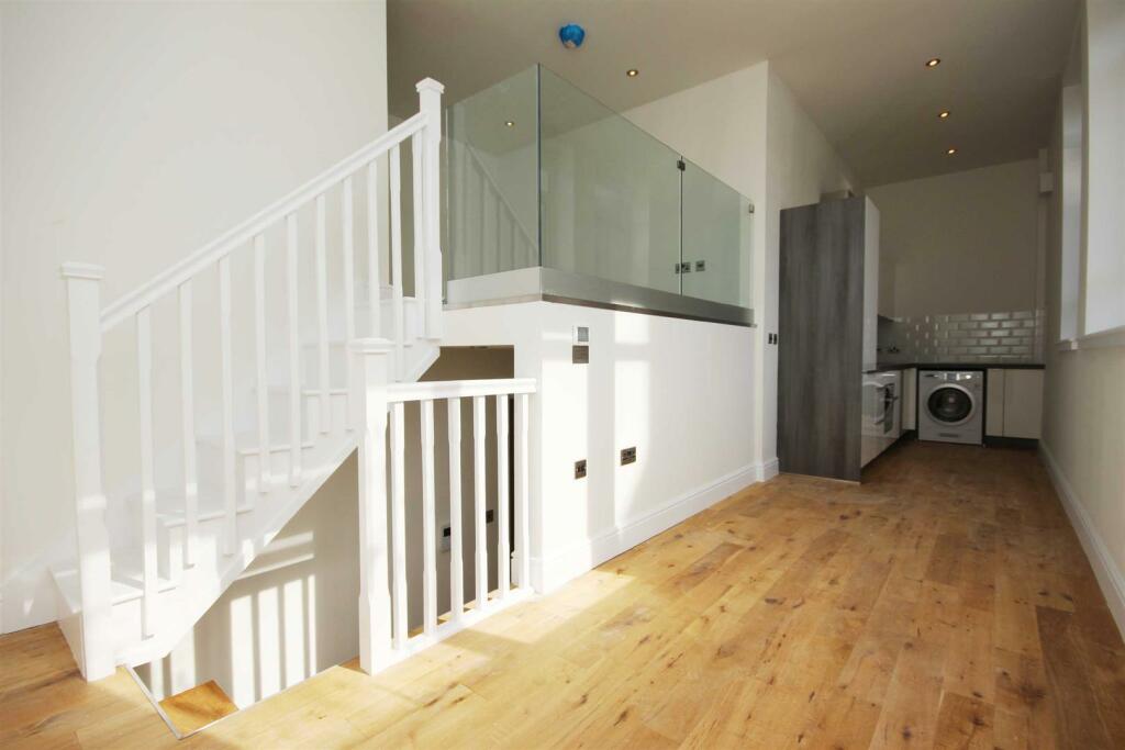 1 bed 1st Floor Flat for rent in Walthamstow. From Churchill Estates - Walthamstow 1 bed 1st Floor Flat for rent in Walthamstow. From Churchill Estates - Walthamstow