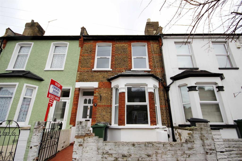 2 bed Mid Terraced House for rent in Walthamstow. From Churchill Estates - Walthamstow
