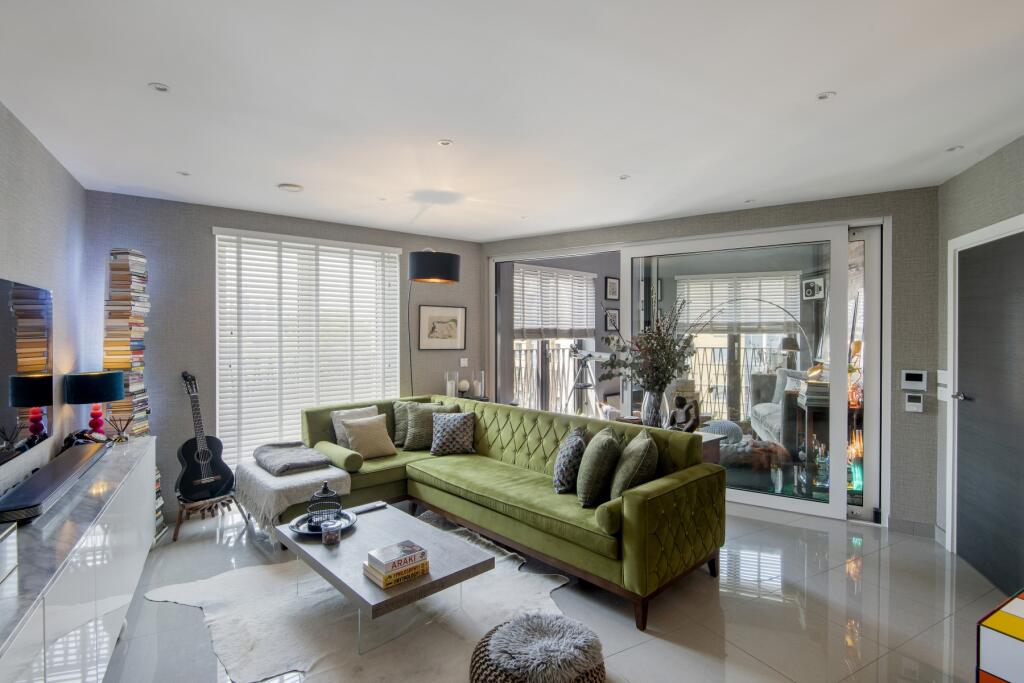 3 bed Apartment for rent in Bermondsey. From Circa London - Southwark