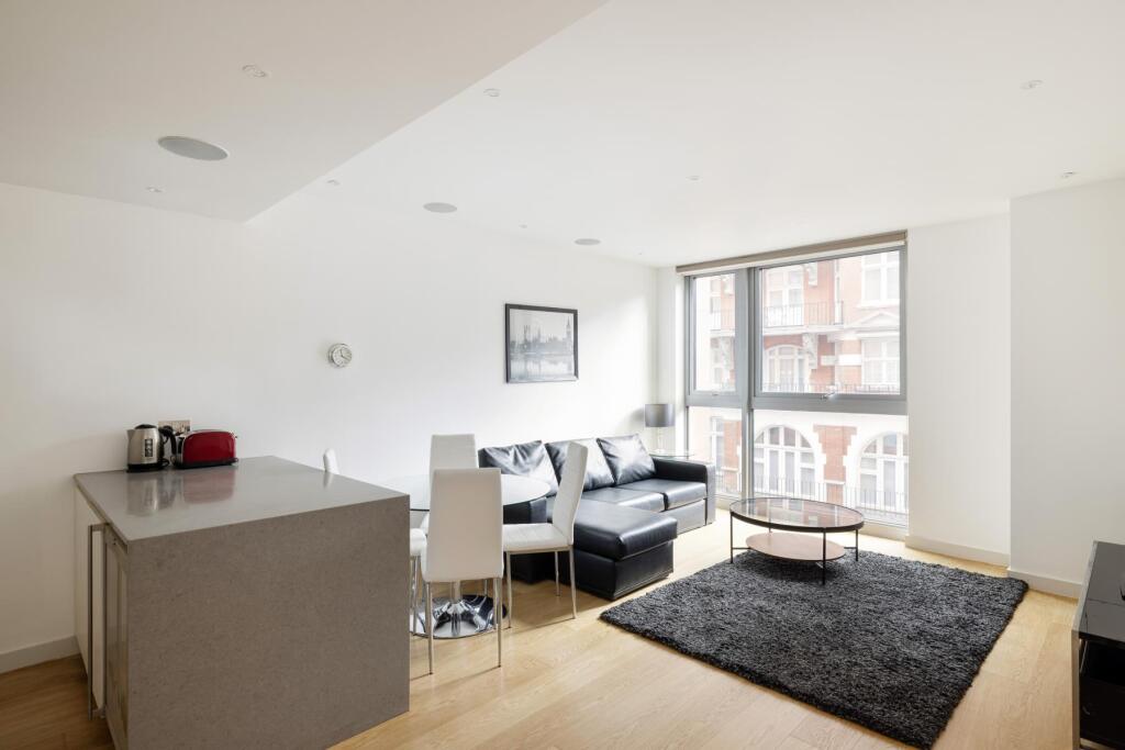 2 bed Apartment for rent in Westminster. From Circa London - Southwark