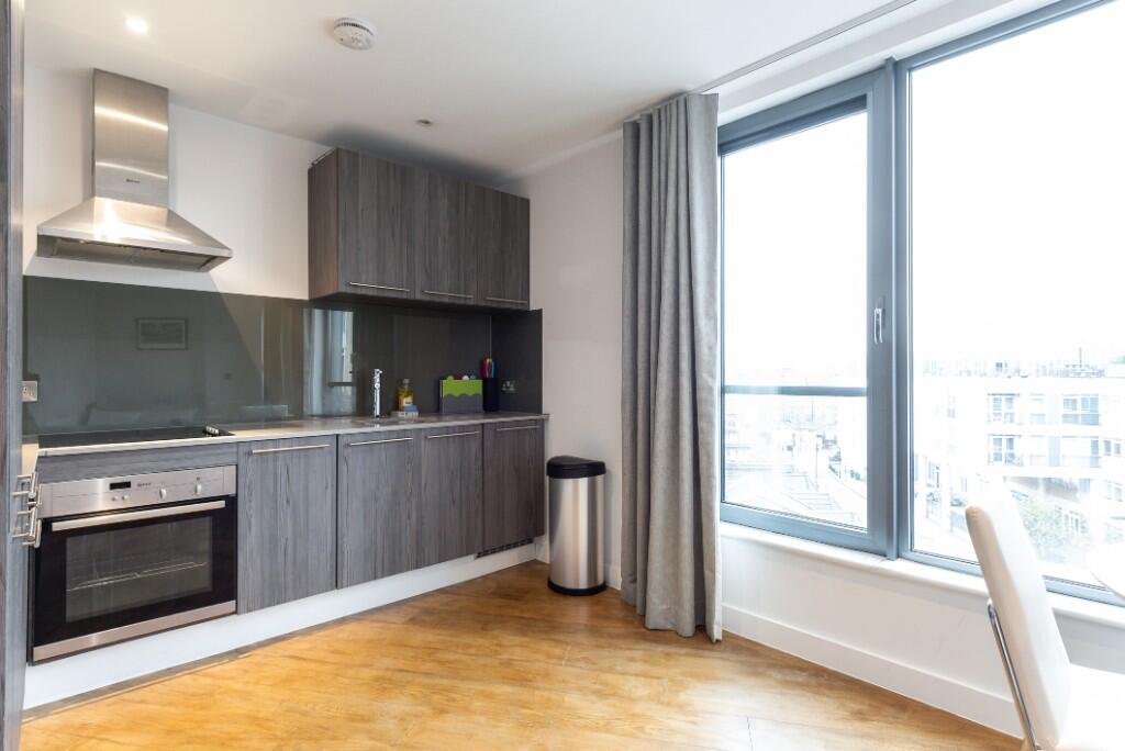 0 bed Studio for rent in London. From Citidwell Limited. - London