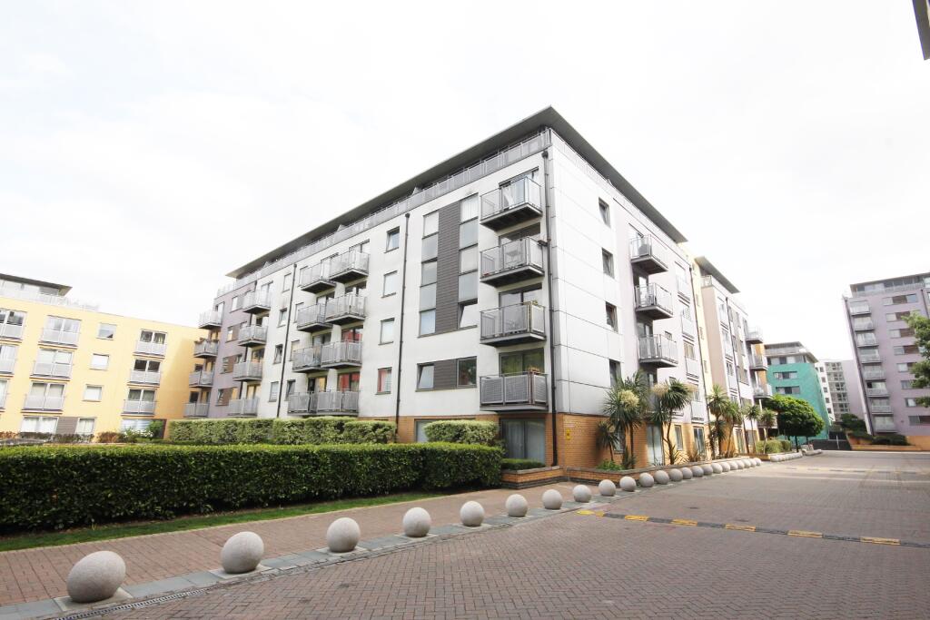 4 bed Studio for rent in Lewisham. From Cityrez - London 4 bed Studio for rent in Lewisham. From Cityrez - London