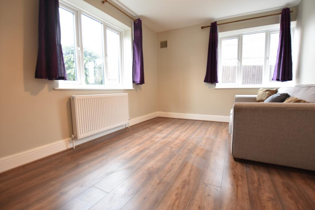 1 bed Flat for rent in Catford. From CKB Estate Agents - Eltham