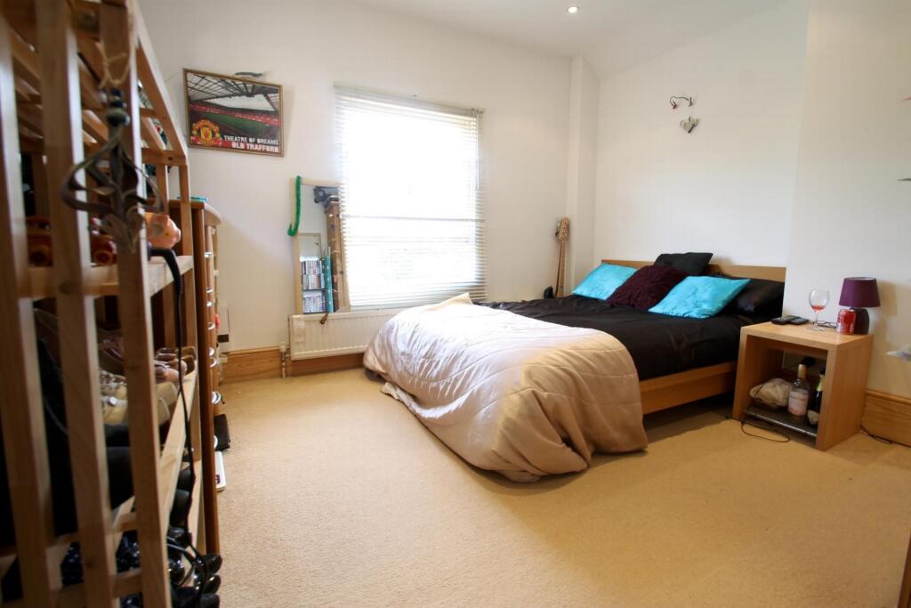 0 bed Room for rent in Penge. From CKB Estate Agents - Eltham