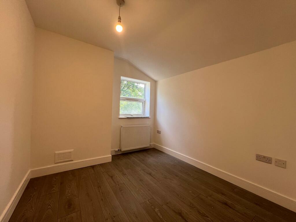 0 bed Room for rent in Woolwich. From CKB Estate Agents - Eltham