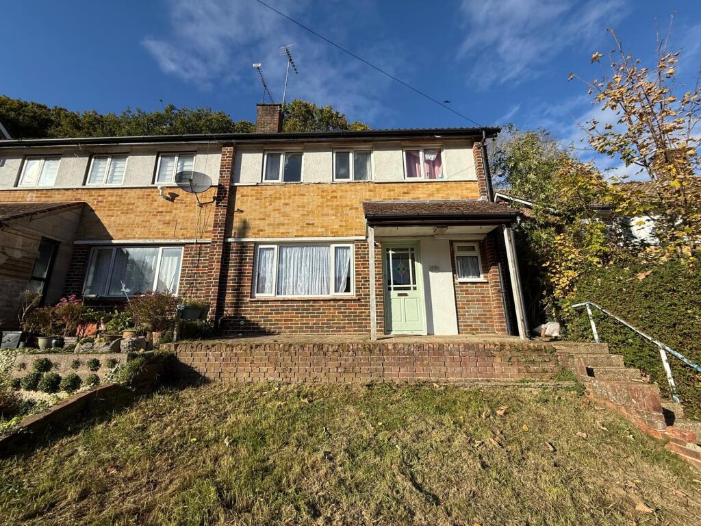 3 bed Detached for rent in Farleigh. From CKB Estate Agents - Eltham