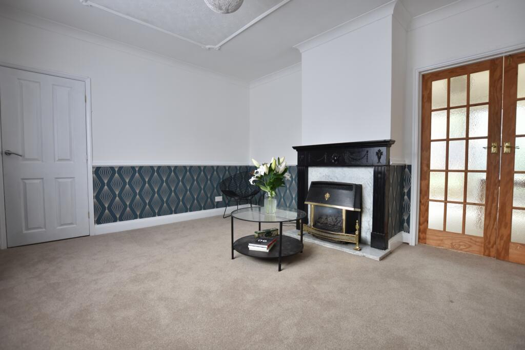 3 bed Detached for rent in Eltham. From CKB Estate Agents - Eltham