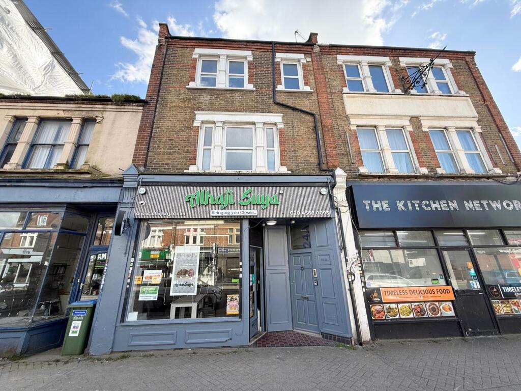 5 bed 1st Floor Flat for rent in Greenwich. From CKB Estate Agents - Eltham 5 bed 1st Floor Flat for rent in Greenwich. From CKB Estate Agents - Eltham