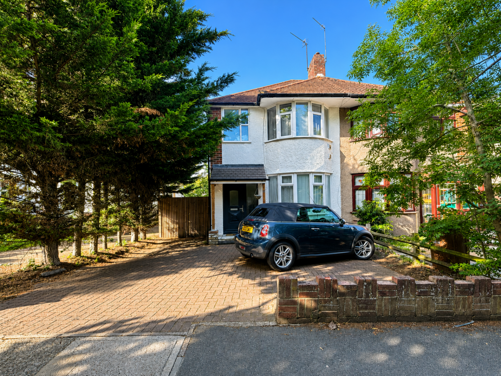 3 bed Semi Detached for rent in Eltham. From CKB Estate Agents - Eltham