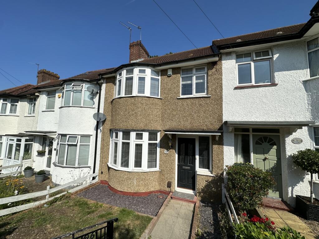 3 bed Mid Terraced House for rent in Woolwich. From CKB Estate Agents - Eltham