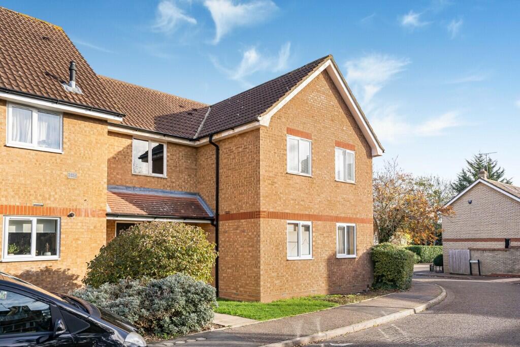 1 bed 1st Floor Flat for rent in Waltham Abbey. From Clarke Residential - Chingford