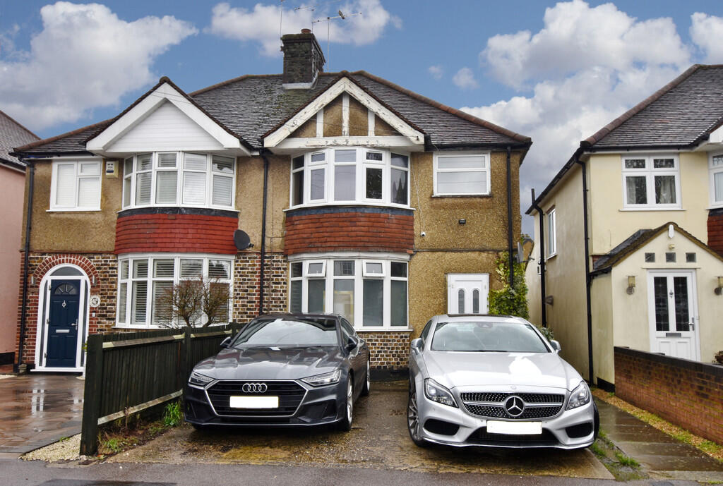 1 bed House (unspecified) for rent in Aldenham. From Claytons Estate Agents - Garston