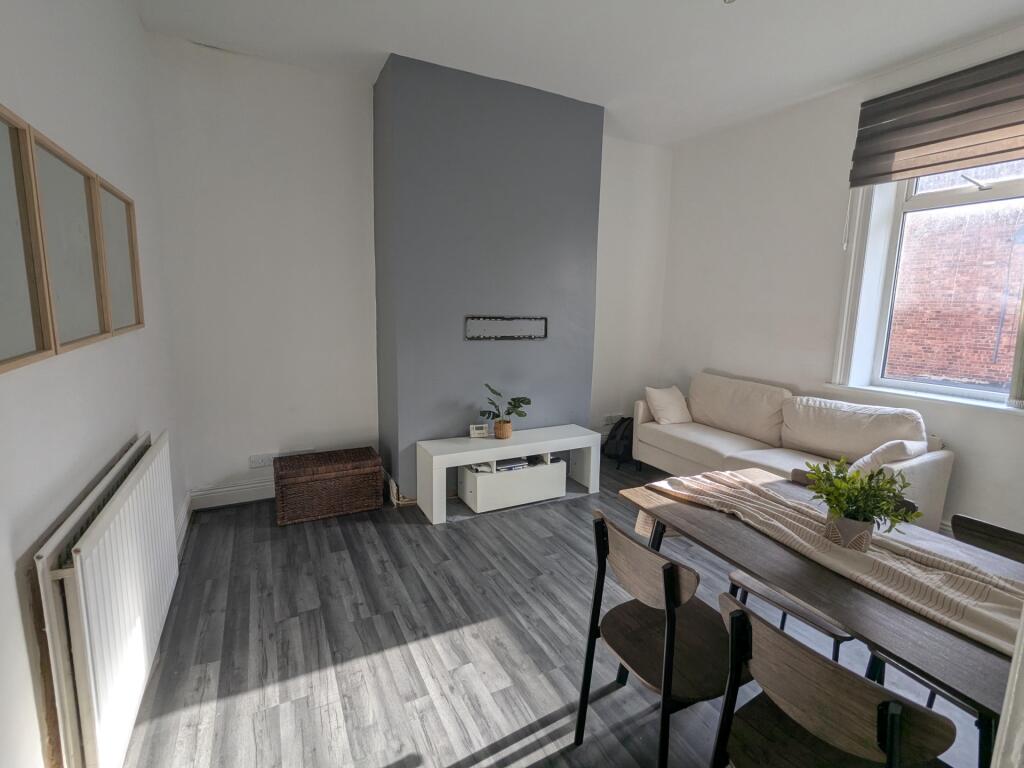 2 bed Detached for rent in Wallsend. From Lyons London - Hackney 2 bed Detached for rent in Wallsend. From Lyons London - Hackney