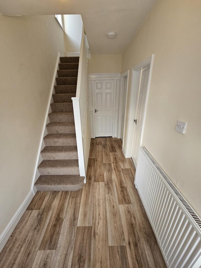 3 bed End of Terrace for rent in Hawkesbury. From 1st Sales and Lettings - Coventry