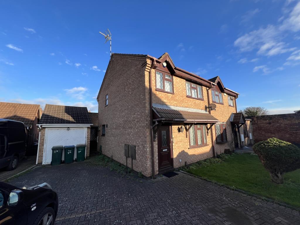 4 bed Semi Detached for rent in Hawkesbury. From 1st Sales and Lettings - Coventry