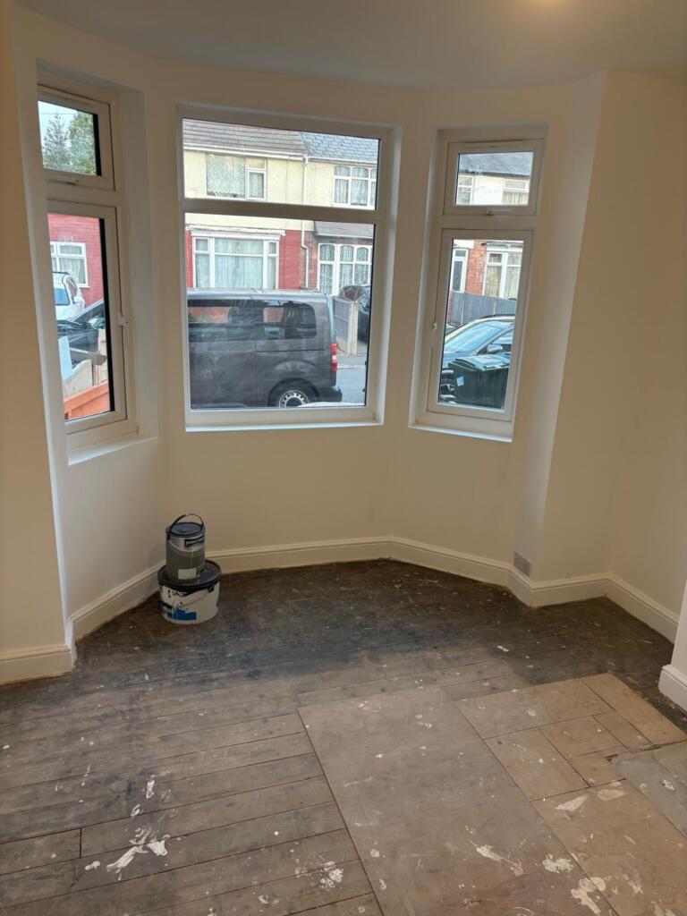 3 bed End of Terrace for rent in Hawkesbury. From 1st Sales and Lettings - Coventry 3 bed End of Terrace for rent in Hawkesbury. From 1st Sales and Lettings - Coventry