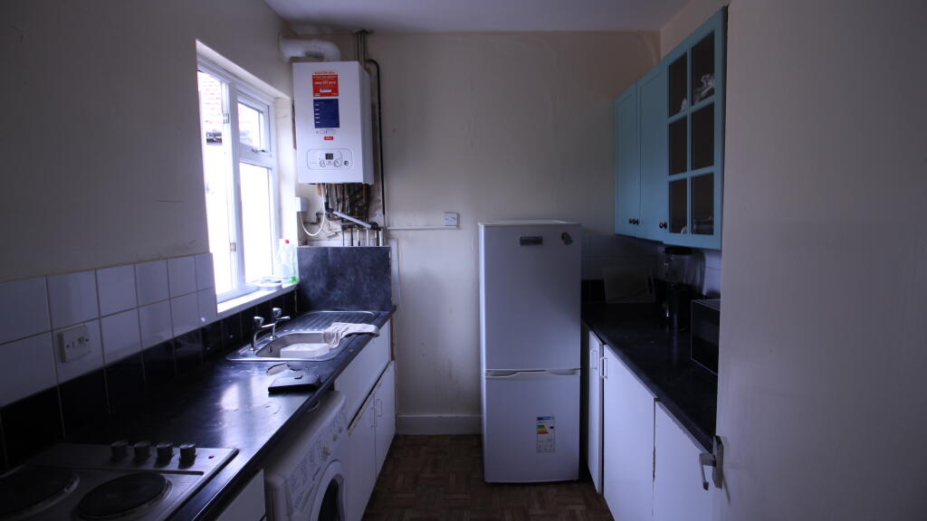 2 bed Annexe for rent in Walthamstow. From CMC Estates - Walthamstow 2 bed Annexe for rent in Walthamstow. From CMC Estates - Walthamstow