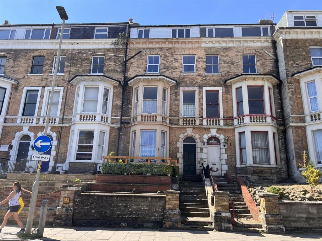 1 bed 1st Floor Flat for rent in Scarborough. From Colin Ellis Estate Agents - Scarborough