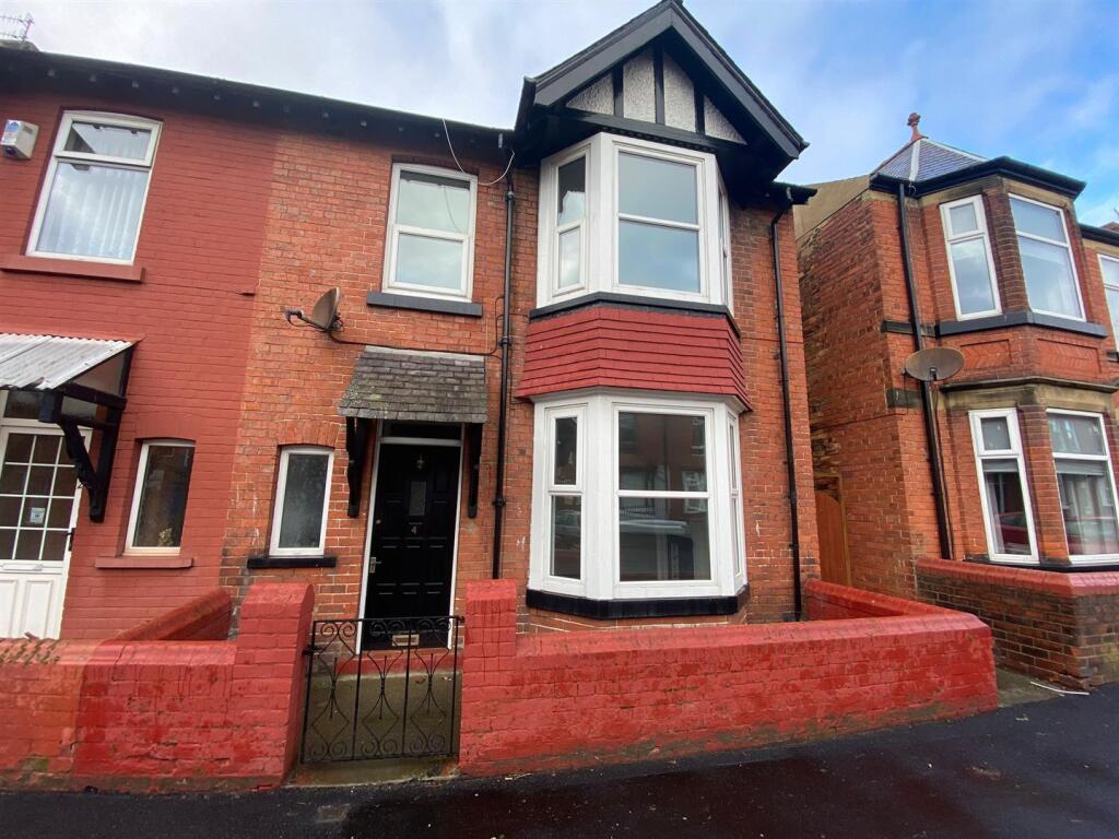 3 bed Mid Terraced House for rent in Scarborough. From Colin Ellis Estate Agents - Scarborough 3 bed Mid Terraced House for rent in Scarborough. From Colin Ellis Estate Agents - Scarborough