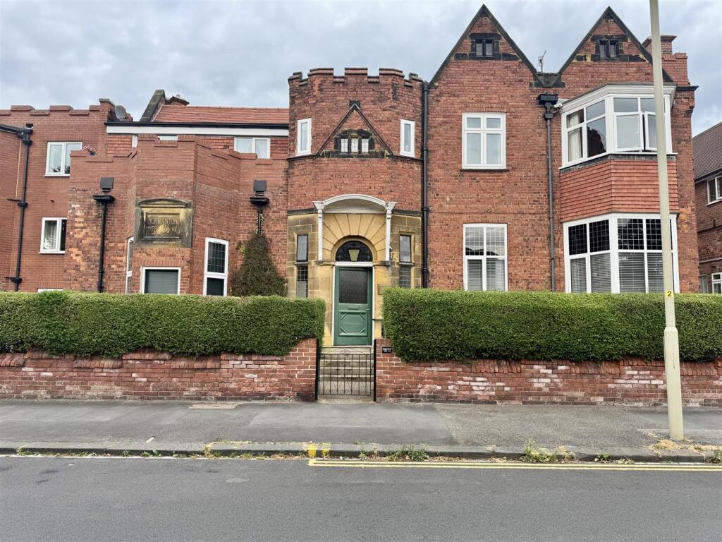 1 bed 1st Floor Flat for rent in Scarborough. From Colin Ellis Estate Agents - Scarborough 1 bed 1st Floor Flat for rent in Scarborough. From Colin Ellis Estate Agents - Scarborough