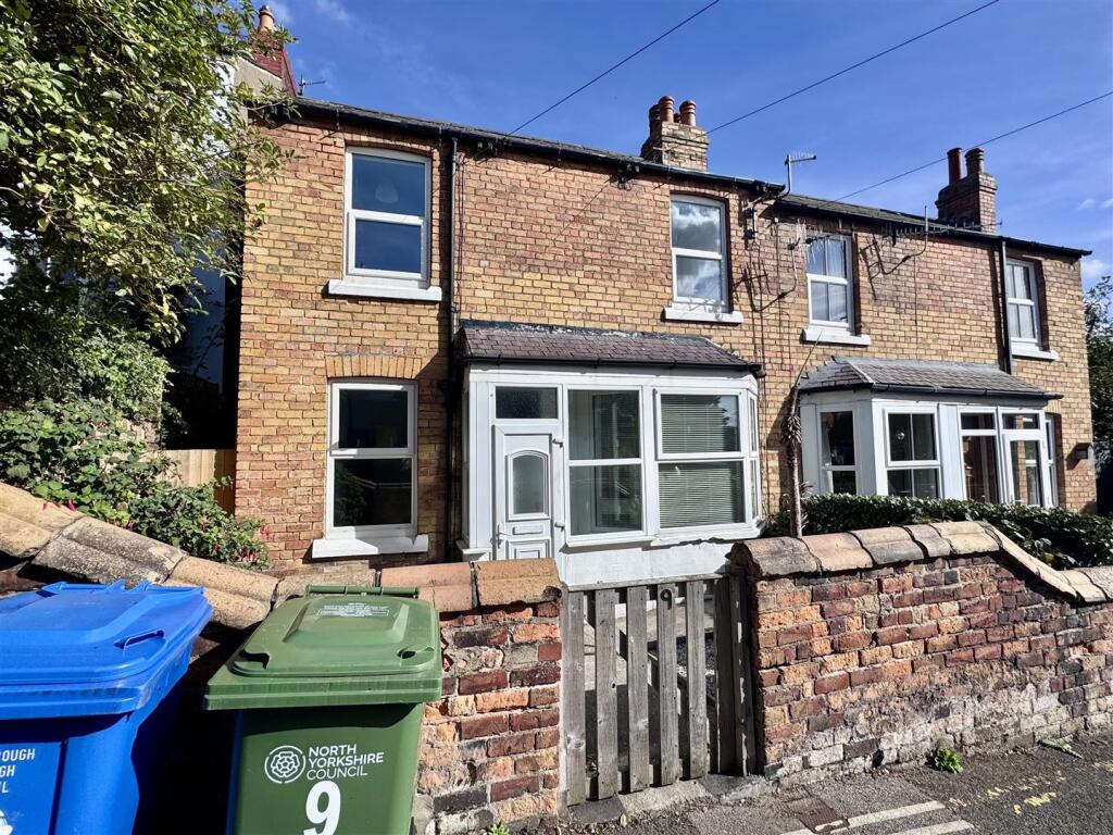 2 bed Semi Detached for rent in Scarborough. From Colin Ellis Estate Agents - Scarborough 2 bed Semi Detached for rent in Scarborough. From Colin Ellis Estate Agents - Scarborough