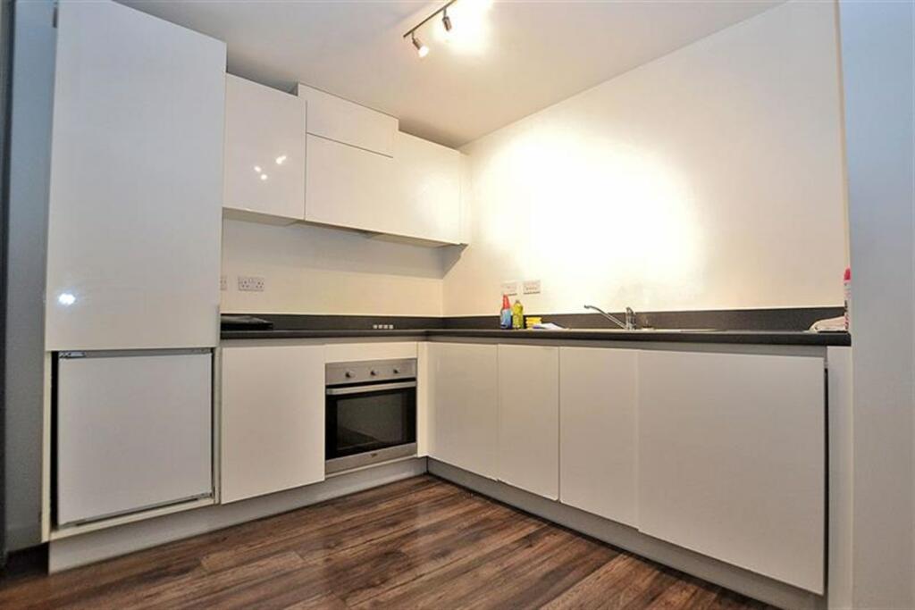 1 bed Apartment for rent in Brierley Hill. From Concentric Sales & Lettings - Wolverhampton